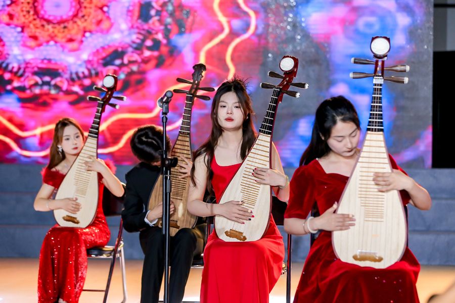 汇演