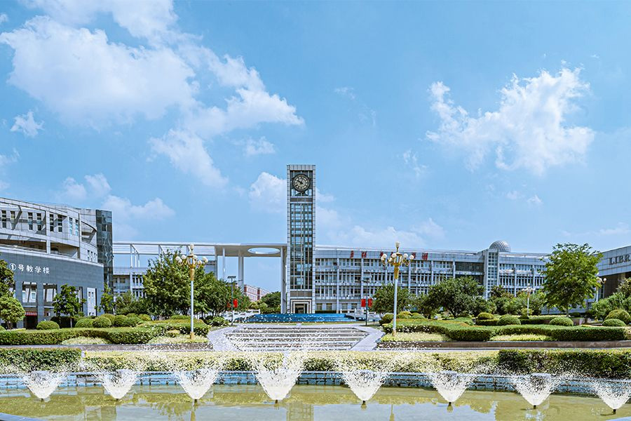 北京利尔日照分公司总经理郭钰龙